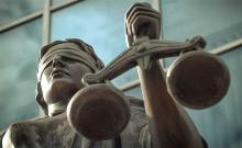 Зупинення провадження у справі на стадії її розгляду по суті