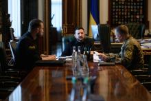 Після доповіді міністра оборони та Головнокомандувача ЗСУ Зеленський анонсував нові рішення та далекобійні операції