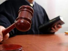 Про належного відповідача у спорі про поновленні на роботі