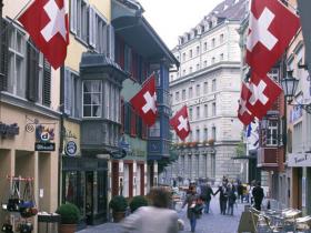 Швейцария меняет правила распределения украинских беженцев в стране