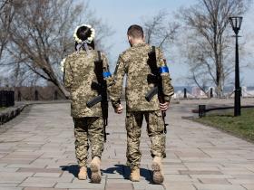 Як вийти заміж за військового в умовах війни: інструкція від юриста
