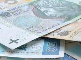 У Польщі запустили ще одну програму підтримки українців: де і кому можна її отримати?