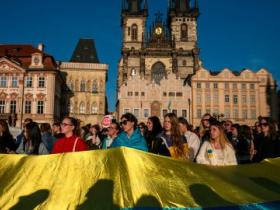 Скільки українських біженців працевлаштували у Чехії з початку широкомасштабної війни?