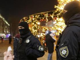 У новорічну ніч комендантська година в Україні не скасовується