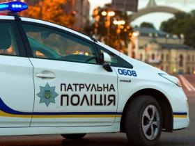 Поліцейські склали на водія протокол по ст. 130 під час повітряної тривоги, але суд закрив провадження: мотивація суду