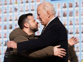 Президент США Джо Байден прибув з візитом в Київ і зустрівся з Зеленським