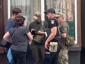 Хто має право видавати українцям повістки: пояснення уповноваженого з прав людини