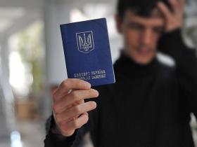 Що робити, якщо паспортний документ втрачено за кордоном?