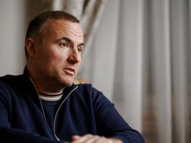 СБУ повідомила про підозру підсанкційному олігарху Павлу Фуксу
