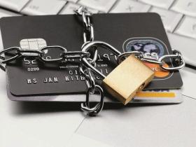 Кого не торкнеться арешт коштів на банківських рахунках: законопроект
