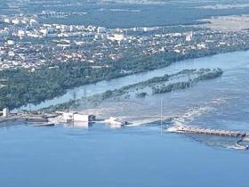 Російські окупанти підірвали греблю Каховської ГЕС: є загроза затоплення десятків населених пунктів