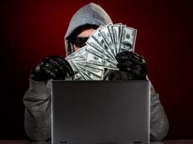 Як захиститися від кібершахраїв та зберегти власні гроші: інфографіка від Мінцифри