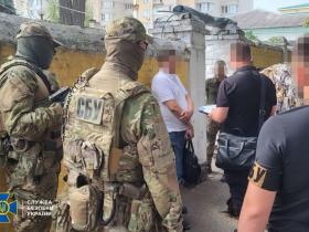 СБУ викрила у Вінниці групу посадовців військової медкомісії та лікарів, які наживалися на ухилянтах