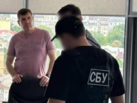 СБУ та НАБУ спіймали на хабарі народного депутата від "Слуги народа" Анатолія Гунька