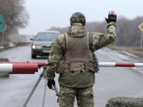 Вимога посвідчення водія поліцією на блокпості – незаконна (відео)
