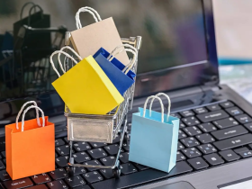 Продавцям у соцмережах варто приготуватися: податкова почала моніторити Facebook та Instagram