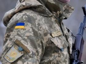 Хто має право проходити військову службу лише за місцем проживання: перелік