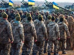 В Україні продовжили воєнний стан та загальну мобілізацію: 