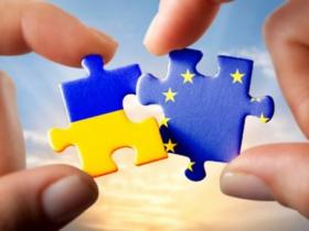 Уряд України схвалив "антикорупційні" законопроєкти для виконання рекомендацій ЄС