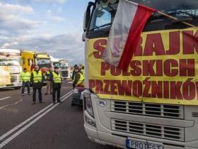 Блокада перевізників на польському кордоні: Україна та Польща готують позови до мітингарів щодо відшкодування збитків