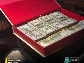 НАБУ і САП викрили двох народних депутатів на спробі підкупу топ посадовців у сфері відновлення країни