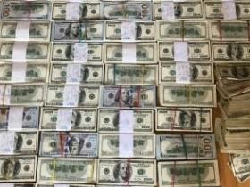 Затримано львівського бізнесмена, який намагався підкупити одного з керівників ДБР за $500 тисяч 