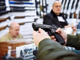 Закон про зброю: Потрібно унормувати обіг вогнепальної зброї для цивільного призначення, - експерт