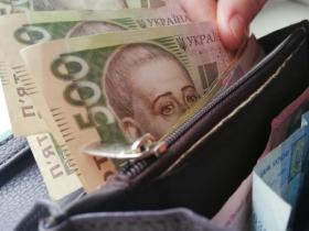 Допомога на проживання для ВПО: кому потрібно звертатися із заявою про продовження виплат