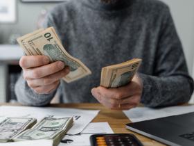 Громади та ветеранські організації можуть взяти участь у грантовій програмі: деталі проекту та умови участі