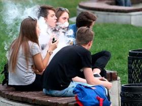 Тютюнопаління в громадських місцях: юрист пояснив, де діє заборона