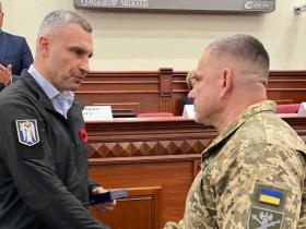 За виявлений мужність та героїзм адвокат, полковник ЗСУ Ігор Сєрков отримав чергову заслужену нагороду