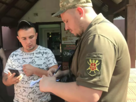 Без військового квитка не надаватимуть адмінпослуги: для військовозобов’язаних "ухилянтів" готують обмеження (перелік)