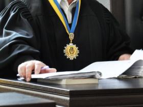 Суд скасував штраф ТЦК у 25 500 грн, який чоловік отримав за неповідомлення про одруження і народження дітей: деталі рішення