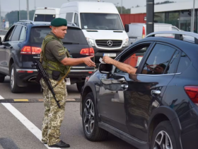 Відсьогодні в Україні змінилися правила перетину кордону