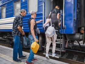 Увага! На Донеччині розширено зону примусової евакуації сімей з дітьми: перелік населених пунктів
