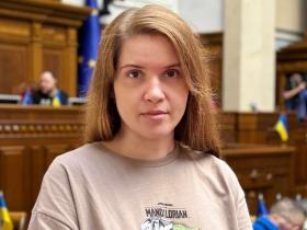 ВРУ звільнила Марʼяну Безуглу з посади заступника комітету з питань оборони