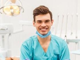 Фахівці стоматології зможуть отримати бронь від мобілізації: у правила бронювання внесли зміни