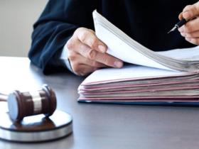 Місце розташування рукописного підпису на процесуальному документі