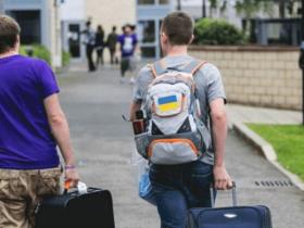 Виїзд за кордон студентів-чоловіків: у Міносвіти розповіли деталі та надали роз'яснення