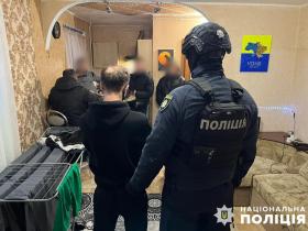 Понад пів мільйона грн збитків: затримано зловмисників, які привласнювали фінансові номери українців