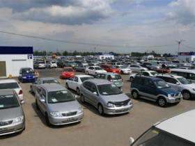 При перепродажі авто скасували обов'язкову оцінку і перереєстрацію