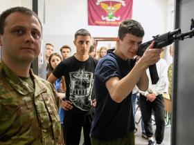 Базова загальновійськова підготовка: у Міноборони розповіли з яких етапів вона складатиметься