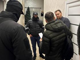 CБУ прийшла з обшуком до екс-телеведучого Макса Назарова