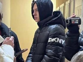 Поліція Києва провела обшуки у двох "мажорів", які фігурували у скандальних відео