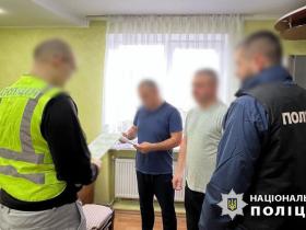 Експрацівники «Київзеленбуду» та підконтрольні їм фірми привласнили понад 5,3 млн грн — їм повідомлено про підозру