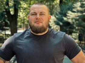 В Одесі серед дня вбили активіста та волонтера Демʼяна Ганула (фото 18+)