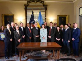 Міністри США та України підписали Угоду ​​про створення Інвестиційного фонду відбудови