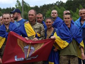 Ще 307 захисників повернулися в Україну: відбувся черговий етап обміну полоненими у форматі "1000 на 1000"