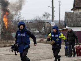 Захист журналістів: підписано закон, щодо страхування медійників під час відряджень у райони бойових дій та на ТОТ