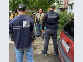 Фіктивне бронювання військовозобов’язаних за гроші: в Уманському ТЦК викрили корупційну схему